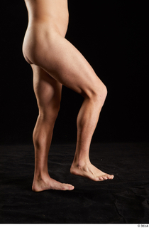 Anatoly  1 flexing leg nude side view 0003.jpg